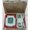 Image 1 : VINTAGE REMINGTON PRINCESS LADY'S SHAVER IN CASE