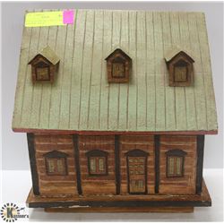 VINTAGE FOLK ART CARVED WOOD MAILBOX "HOUSE"
