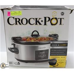 LARGE CROCK POT BRAND WITH TRAVEL CARRY CASE