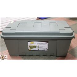 PLANO SPORTSMAN TRUNK - MEDIUM,