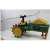 Image 1 : JOHN DEERE DIE CAST IRON TRAVELLING SPRINKLER