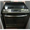 Image 1 : GE FLAT TOP CERAMIC CONVECTION OVEN