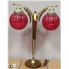 Image 1 : RETRO CRANBERRY GLOBE TABLE LAMP