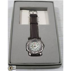 SWISS ARMY WATCH WITH BOX AND PAPERS