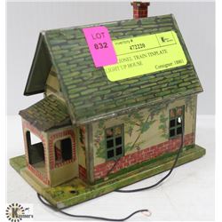 1940S LIONEL TRAIN TINPLATE LIGHT UP HOUSE