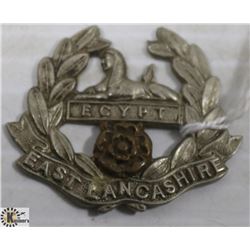 WW2 EAST LANCASHIRE EGYPT CAP BADGE
