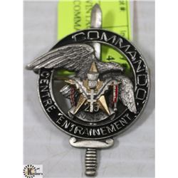 VINTAGE CANADIAN FORCES COMMANDO 26TH CAP BADGE