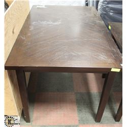 WOOD TONE KITCHEN TABLE 35.5"X60"X30.5".