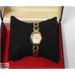 BULOVA WATCH - KEEPS PERFECT TIME