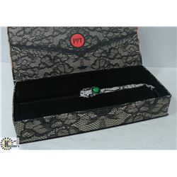 PYT CLIP FREE CURLING WAND LACE