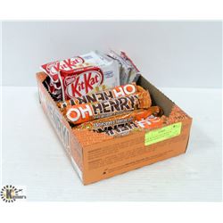 BOX WITH KIT KAT WHITE & O'HENRY PEANUT BUTTER
