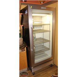 LOCATION #1. FRIGIDAIRE COMMERCIAL GLASS DOOR DISPLAY COOLER