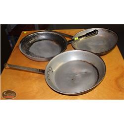 LOCATION #1. LOT OF 3 ALUMINUM 12" FRYING PANS
