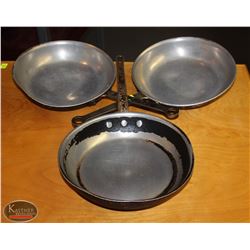 LOCATION #1. LOT OF 3 ALUMINUM 10" FRYING PANS