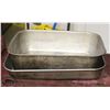 Image 1 : LOCATION #1. LOT OF 2 ASSORTED ROASTING PANS