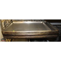 LOCATION #1. LOT OF 8 FULL SIZE BUN PANS W/ 1 ODD SIZE BUN PAN