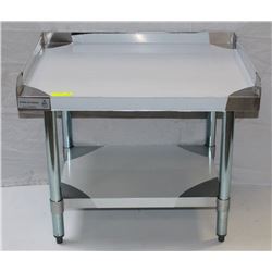 LOCATION #3. EQUIPMENT STAND 24"X30"X24"