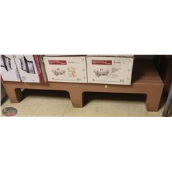 LOCATION #1. CAMBRO 5 FOOT DUNNAGE RACK 60"X21"X12"