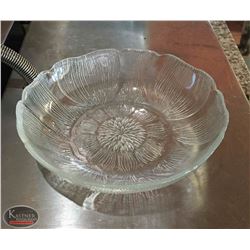 LOCATION #1. LOT OF 101 LEAF STYLE BOWLS