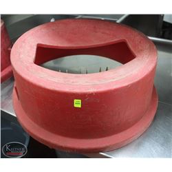 LOCATION #2. KATCHALL TABLEWARE RETRIEVING TRASH CAN LID