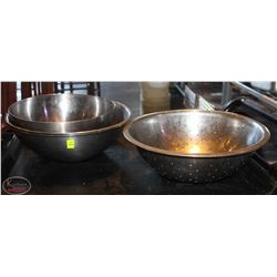 LOCATION #2. 3 STAINLESS STEEL MIXING BOWLS W/ 1 S/S COLANDER