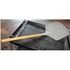 Image 1 : LOCATION #2. 35" ALUMINUM WOOD HANDLED PIZZA PEEL