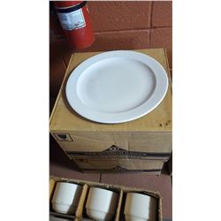 LOCATION #1. LOT OF 2 CASES OF 12 (24) NEW COMMERCIAL GRADE