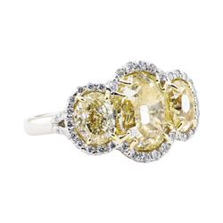 EGL USA Cert 8.66 ctw Fancy Yellow Diamond Ring - Platinum