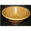 Image 2 : YELLOWARE MIXING BOWL