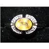 Image 2 : 14 KT WHITE GOLD YELLOW SAPPHIRE RING