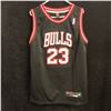 Image 2 : MICHAEL JORDAN CHICAGO BULLS JERSEY (SIZE LARGE)