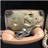 Image 2 : VINTAGE LANDLINE TELEPHONE LOT