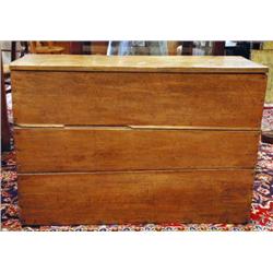 Primitive Pine Blanket Chest, Lift Top