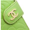 Image 7 : Chanel Leather Zippered Wallet