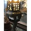 Image 5 : Cast Iron Pergoda Lamp