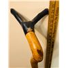 Image 6 : Folk Art Hand Carved Walking Stick