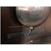 Image 8 : Fashion Double Dial Walnut Calendar Shelf Clock