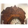 Image 2 : Gilbert Gingerbread Clock
