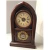 Image 1 : Beehive Shelf Clock