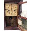 Image 3 : Mid Size OG Shelf Clock