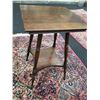 Image 2 : Oak Fern Stand