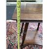 Image 3 : Oak Fern Stand