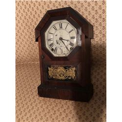 Seth ThomasRosewood Shelf Clock