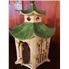 Image 2 : Porcelain Bird Cage Pergoda