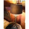 Image 1 : Decorative Table Lamp