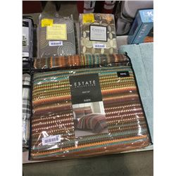 Estate Collection King Size Quilt Set
