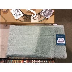 Canadian Living Bath Rug (24" x 40")