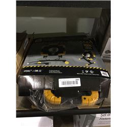 CAT Work Light 3000 Lumens