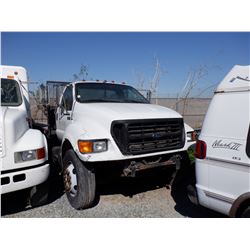 2003 FORD F650