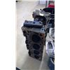 Image 4 : FORD VALVE COVERS + LINCOLN GRILL + FORD 429 HEADS